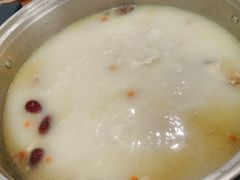 -15年老字号鑫鑫猪肚鸡·椰子鸡海南火锅(兴隆华侨农场店)