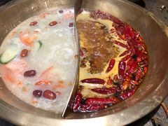 红白鸳鸯锅-小龙坎火锅(仓山万达店)