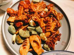 腊八蒜烧肥肠-小吊梨汤·北京菜·烤鸭(鸟巢店)