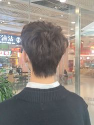 -川和潮人