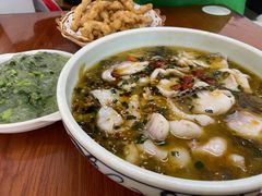 -胡子饮食店