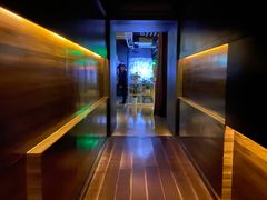 -The ROOF (通盈中心店)