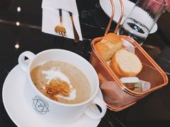 -1981牛排西餐厅(海信店)