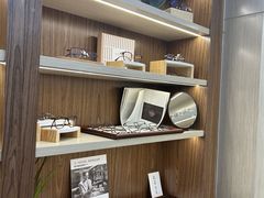 -Eziwish眼镜·蔡司授权店