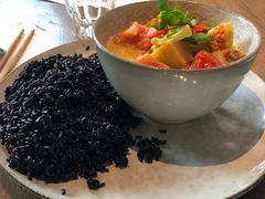 泰式黄咖喱鲷鱼虾仁饭-Wagas(凤凰汇店)