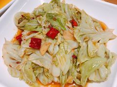 水豆豉手撕包包菜-隔壁老王·家常云南菜(花巷店)