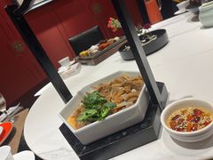 -皇城根·鲁菜济南菜·吊炉烤鸭·炒鸡鱼头(济南旗舰店)