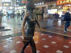 -八一路好吃街(雨田商务大厦店)