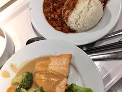 烤三文鱼配蔬菜-宜家·瑞典风味餐厅(北京西红门店)