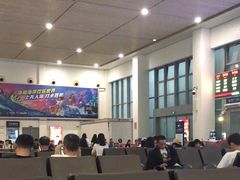 -亚龙湾站