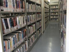 -上海市静安区图书馆(新闸路馆)