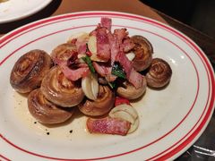 -食间牛排(重庆路万达店)