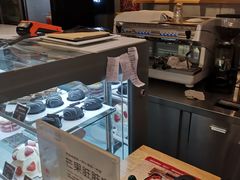 -焙丽拾光(麦凯乐直营店)