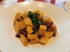 糊辣藕丁-禄鼎记·排队俩小时都要吃的酸菜鱼(石牌桥店)