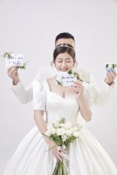 -巴黎时尚婚纱摄影(南汇店)