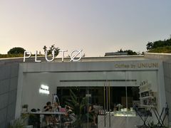 -UNI UNI(环亚凯瑟琳店)