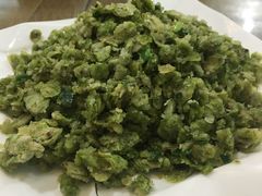 炒榆钱-壹阁胡羊焖饼(特色小吃街店)