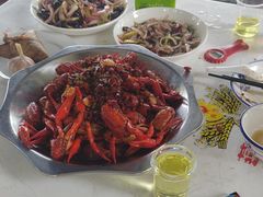 -丹水桥地锅鱼·翘嘴鲌·地方特色全鱼宴(丹江口大坝店)