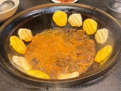 -缘福乡村铁锅炖民宿(八达岭店)