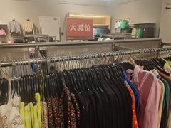 -H&M(华润万象城店)