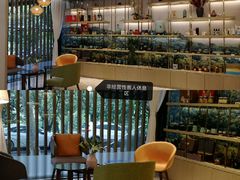 -杭州西湖湖滨银泰亚朵酒店