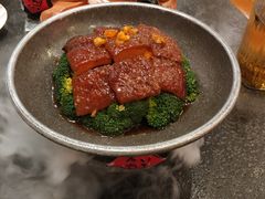 -万重锦·人文川菜馆(骡马市店)