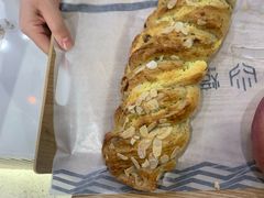 -焙丽拾光(麦凯乐直营店)