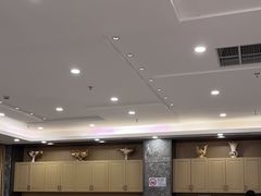 -金时代顺风大酒店(临港百联店)