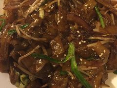 -新大咀港式茶餐厅(宝山万达店)