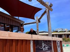 -12 Rocks Beach Bar Cafe