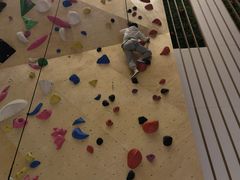 -ROCKPLUS攀岩馆(环宇城店)