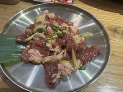 -青瓦餐厅·生鱼片·韩园烤肉(西塔店)
