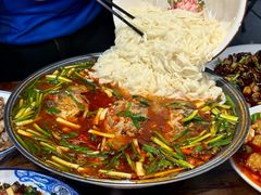 -钟师葱葱鲫鱼·江湖菜(梁家巷店)