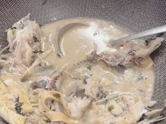 -新李记 · 口味菜馆(南郊公园店)