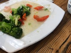 -溢心园香河肉饼总店