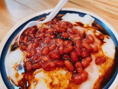 红豆稀饭-泥糊破店小酒馆·团建聚餐(南京西路店)