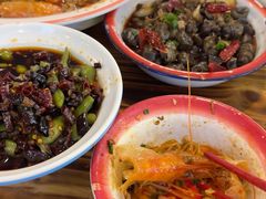 -冶建镜子·老南昌大排档·江西虾王(总店)