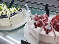 -花花卷卷·鲜食蛋糕(静安久光百货店)