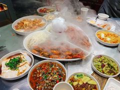 -龙巢盱眙龙虾·牛蛙·烧烤宵夜(八卦岭店)