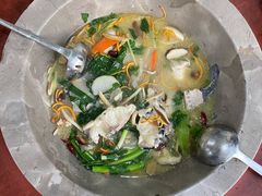 -姚记抚仙湖石锅鱼庄