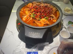 -徐记小怪兽肉蟹煲店(哈西万达金街店)