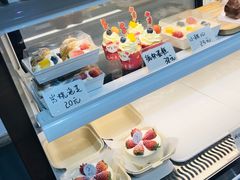 -洪小凡(钱塘明月店)