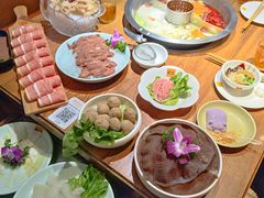 -佬土鹅肠火锅(解放路店)