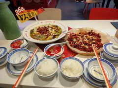 -禄鼎记·多口味酸菜鱼(凯德广场店)