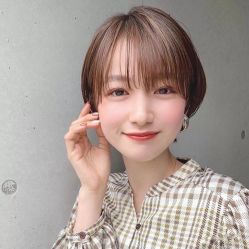 -诗悦发型SALON·圣罗兰店