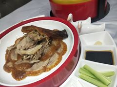 烤鸭-味+新京宴·烤鸭·北京菜(创意谷店)