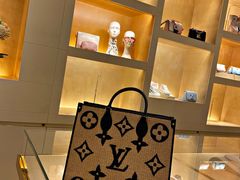 -LV路易威登(国际广场店)
