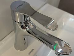 -百安居装修建材卖场(泰然店)