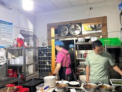 -铁锅哥米线