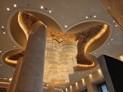 -广州万富希尔顿酒店·感趣自助餐厅·金秋蟹宴生蚝海鲜刺身